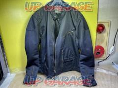 KRM-1
[K ’S
PRODUCT]
Mesh jacket
LL size