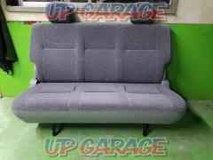 TOYOTA (Toyota)
200 series
Genuine second seat for Hiace 1st generation