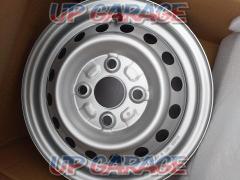 Toyota Genuine
Pixis track genuine
Steel wheel