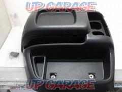 Toyota genuine
Center console
Hiace / 200 system
wide