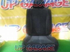 Driver's side/RH side/Right side TOYOTA genuine
Reclining seat