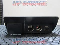 CAR-MATE USBポート