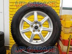 BRIDGESTONE (Bridgestone)
TOPRUN
Spoke wheels
+
GOODYEAR (Goodyear)
ICENAVI
Eight