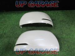 Genuine Honda N-WGN/JF2
Genuine mirror cover
Right and left