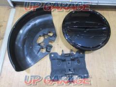 Suzuki Genuine Jimny/JB64W
Genuine spare tire cover & bracket