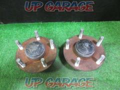 Nissan Genuine Silvia/S15
Genuine front hub
Right and left