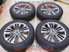 Toyota Genuine 40 Series Alphard
Z grade genuine aluminum wheels + TOYOPROXES
Confort
225 / 60R18