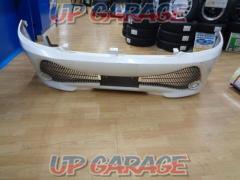 Unknown Manufacturer
Front bumper
[Hiace / 200 system
Type 3
Narrow body