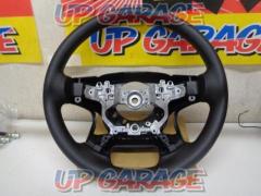 Bargain corner
Toyota genuine urethane steering wheel for the mid-range Land Cruiser Prado 150 series