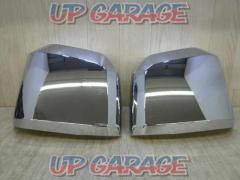 Genuine Toyota
Hiace 200
7-inch
Genuine chrome mirror cover left and right