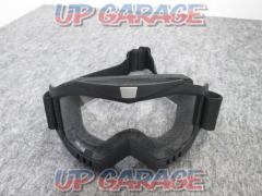 Unknown Manufacturer
Goggles