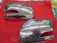 Unknown Manufacturer
Plated door mirror cover