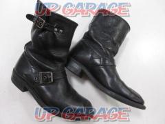HarleyDavidson
Leather touring boots