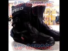 SPEED
Riding boots