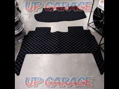 2F Floor mats (unknown manufacturer)
Noah 80 series