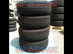 [Used studless tires Set of 4] BRIDGESTONE
BLIZZAK
DM-V3
235//55R19