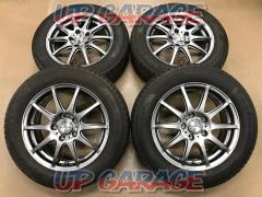 Also for Noah/Voxy and Prius α

BADX (Badokkusu)
632
LOXARNY
SPORT
RS-10
+
GOODYEAR (Goodyear)
EAGLE
RVF
ECO