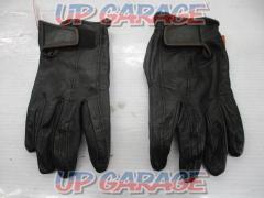 BUGGY
Leather Gloves