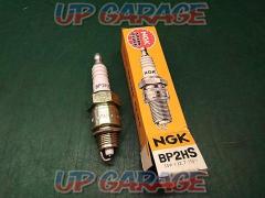 NGK
BP2HS
Spark plug