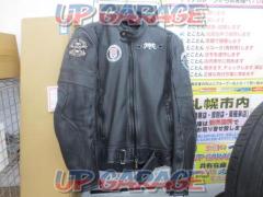 FIELD SHEER
Leather jacket
