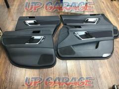 Pleiades
Legacy
Genuine
Interior door panel front and rear set