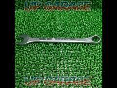KTC
18mm
Combination wrench
