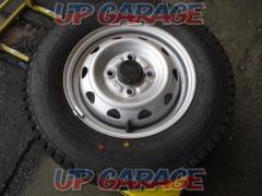 Weds Carolwin
Steel wheels + DUNLOP WINTERMAXX
SV01(X04150)