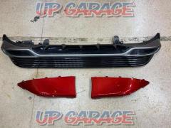 TOYOTA
[08158-47050]
Genuine option rear lower bumper cover
Tripartition