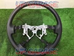 TOYOTA
[45103-60140]
Genuine steering wheel for Hiace (200 series)