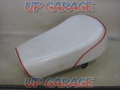 Unknown manufacturer enamel seat ■ Monkey/Z50J
12V car
And used in the cab car