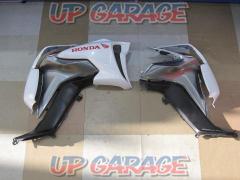 HONDA CB190X genuine side cowl
Right and left