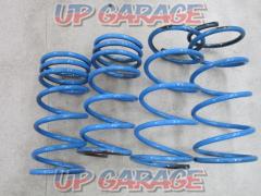 [Manufacturer unknown]
Down springs ■ 60 Voxy
2WD