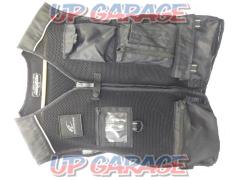 [
KOMINE
Komine

L size
JK-661
Protection mesh vest
black