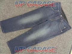 WILDFIRE×EDWIN
KBW-03-026
Regular straight jeans
blue
XL size
Unused