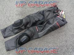 KOMINE
02-780
PK-780
Leather pants
Saturuno
black
L size