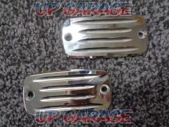 Unknown Manufacturer
Chrome master cylinder caps (left and right)