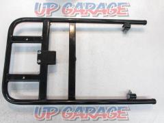 R-SPACE
Over rear carrier (black)
For Super Cub 50/110 and Cross Cub 110