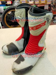 TCX
S-Sportour racing boots
42