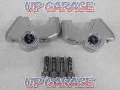 r's
gear (Earls gear)
Handle bracket
[BMW
Used on R1200RS/2015 model