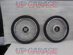 Unknown Manufacturer
Spoke wheels front and rear set
[HONDA
Super Cub C125/FI vehicle/year unknown