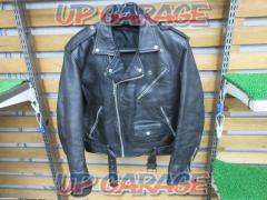 Unknown Manufacturer
Double
Leather jacket
LL size