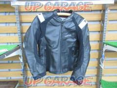 RSTaichi RSJ826
Ben Ted leather jacket
Size 40 (Euro 50) - mid-range between M and L
Shoulder width: approx. 42cm Body width: approx. 44cm