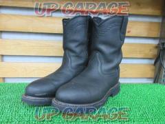 ARIAT
Boots
Size 9 (approximately 26.5 cm)