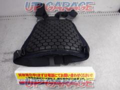 GOLDWIN
Chest protector