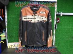 Harley Davidson Leather Jacket
Black / Orange
Size US L