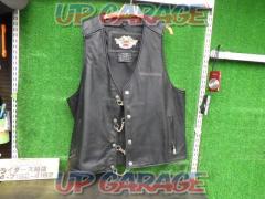 Harley Davidson Leather Vest
black
Size US XL