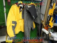 RSTaichiRSR043
Rain suit
Gray / yellow
Size L