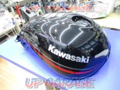 【KAWASAKI】カワサキ 純正ガソリンタンク Z900RS 2024年 メタリックディアボロブラックピンストライプ外し