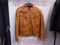 DAINESE×DUCATI
Size: 52 (L place)
Punching leather jacket