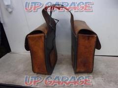 Unknown manufacturer leather saddle bag